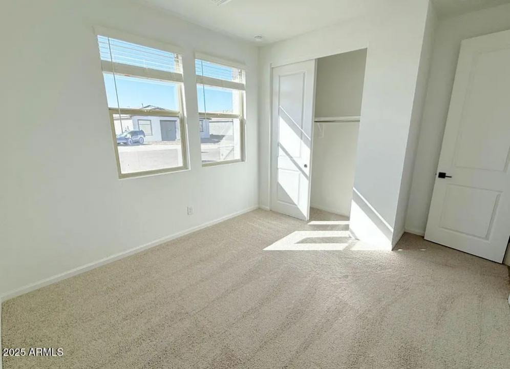 Real Estate Picture 9