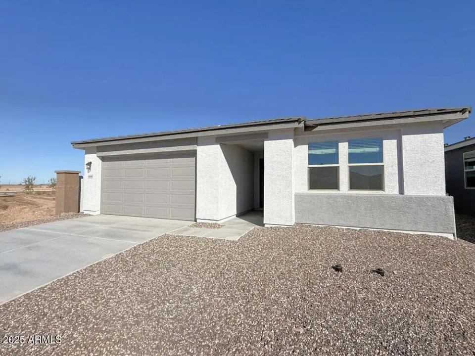 Real Estate Picture 35