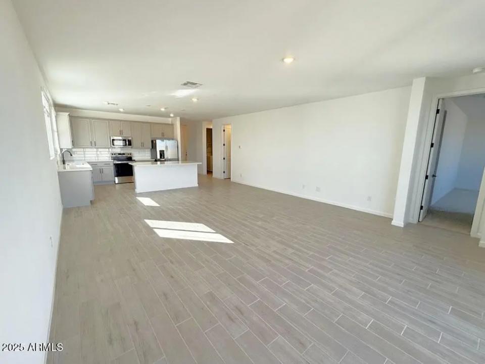 Real Estate Picture 41