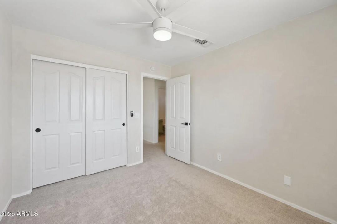 Real Estate Picture 30