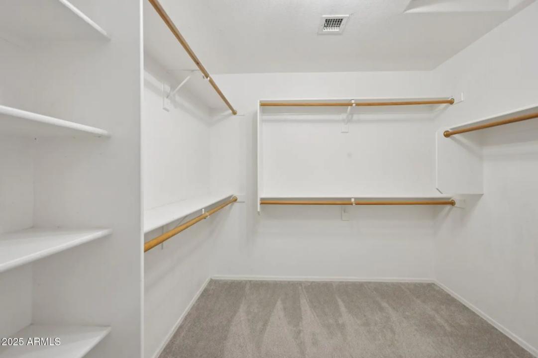 Real Estate Picture 27