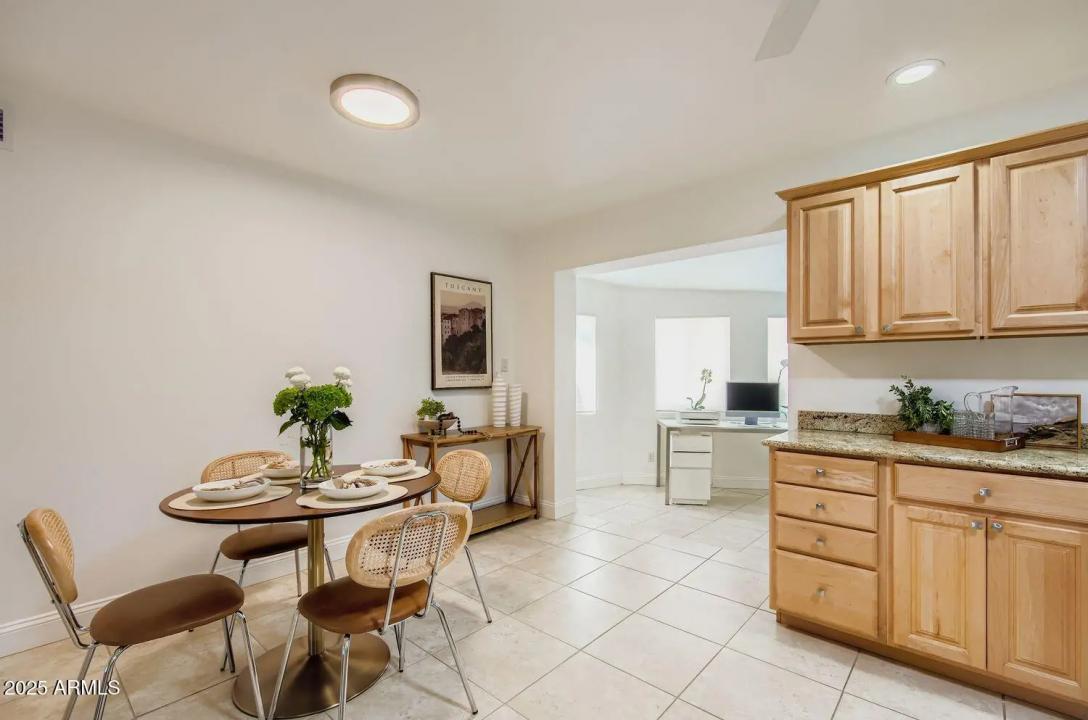 Real Estate Picture 5