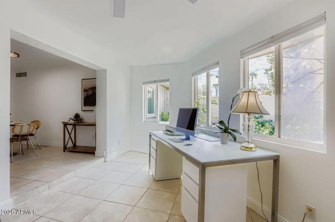 Real Estate Picture 10