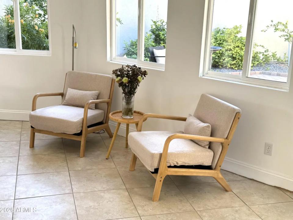 Real Estate Picture 22