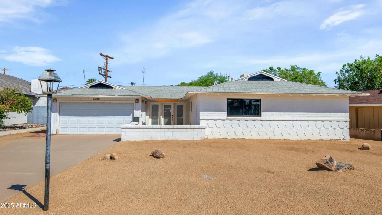 Real Estate Picture 2