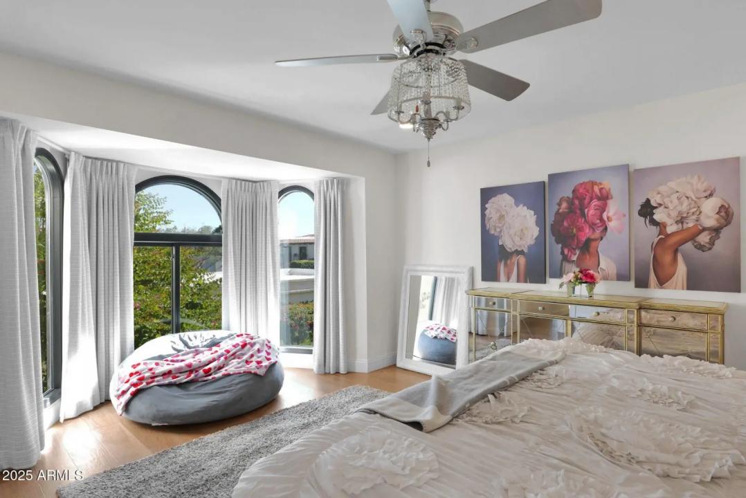 Real Estate Picture 21