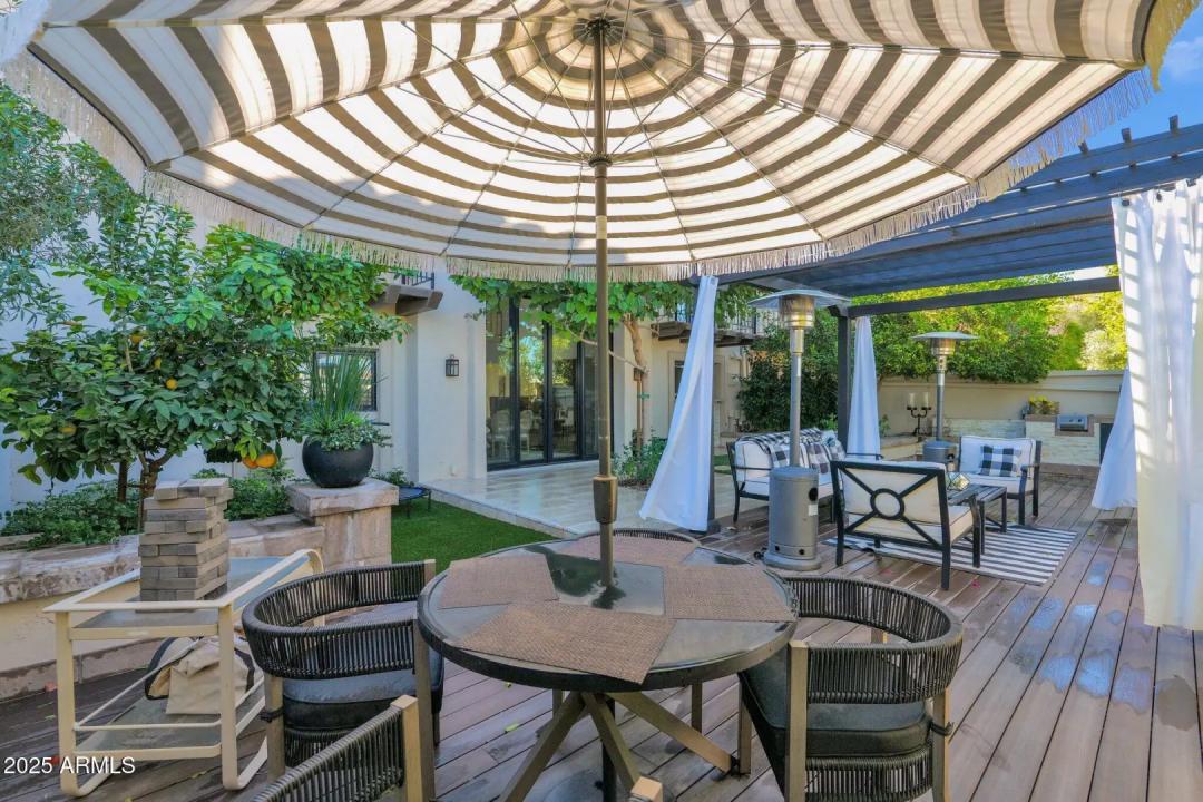 Real Estate Picture 30