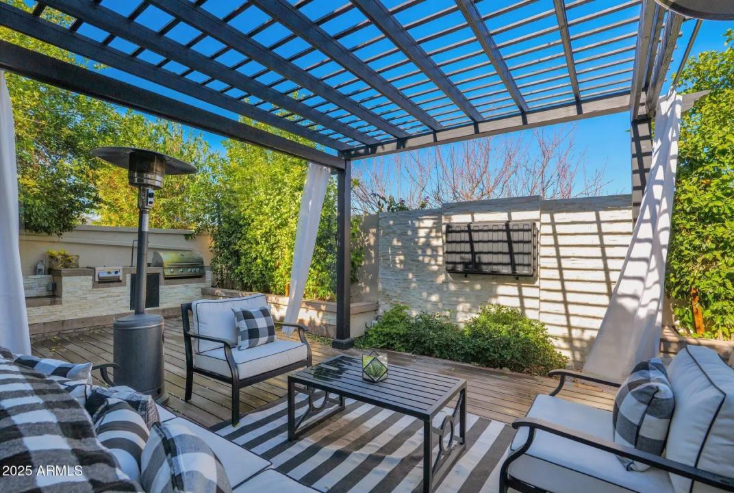 Real Estate Picture 31