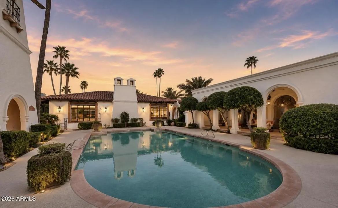 Real Estate Picture 24
