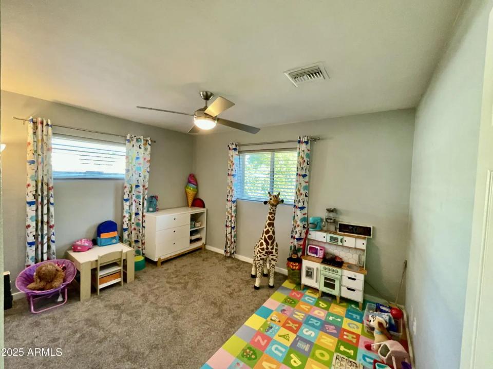 Real Estate Picture 31