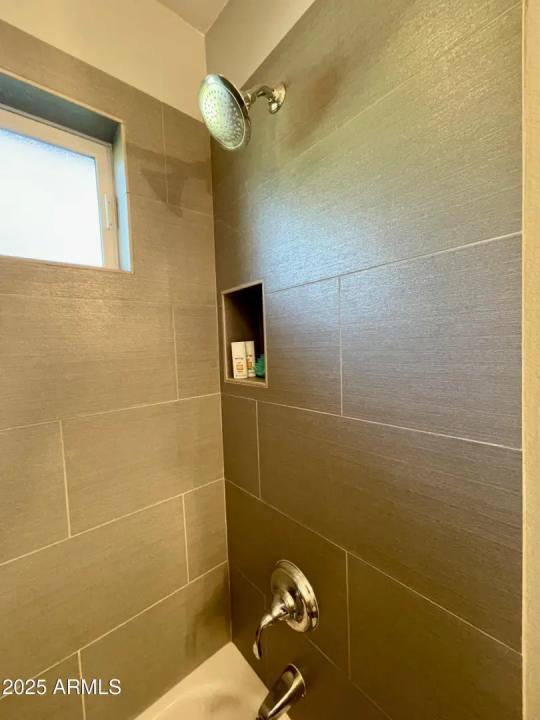 Real Estate Picture 25