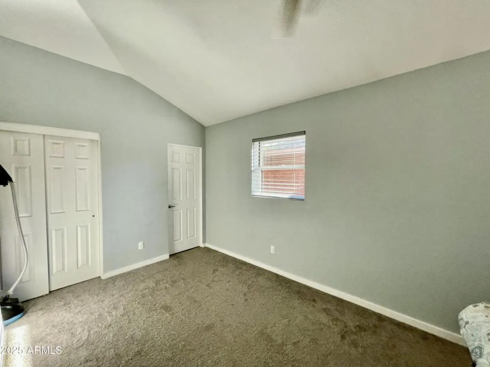 Real Estate Picture 38