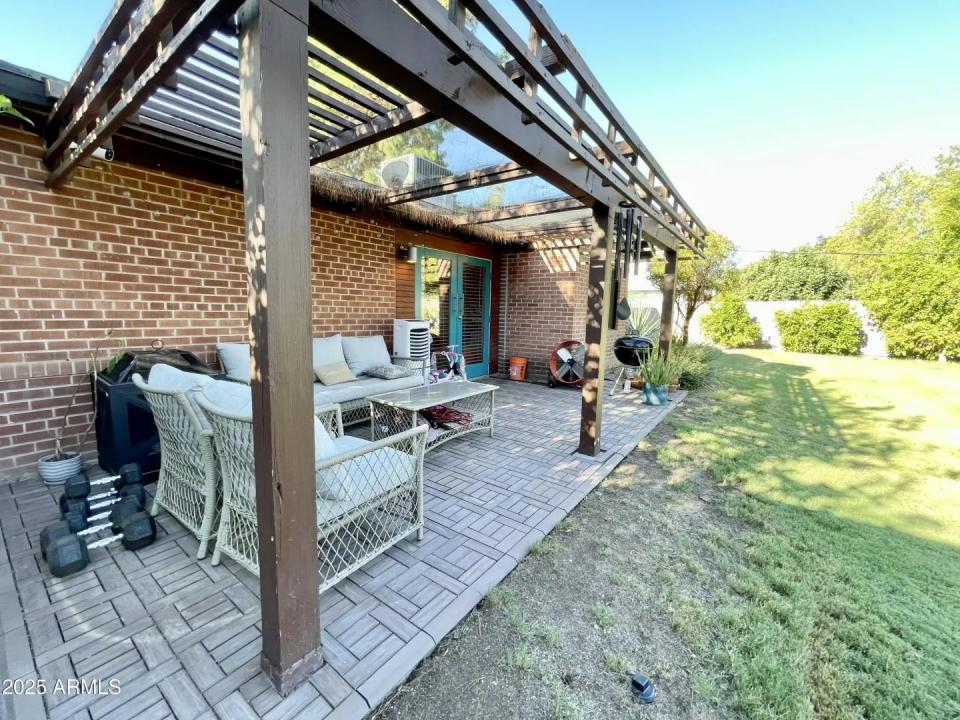 Real Estate Picture 40