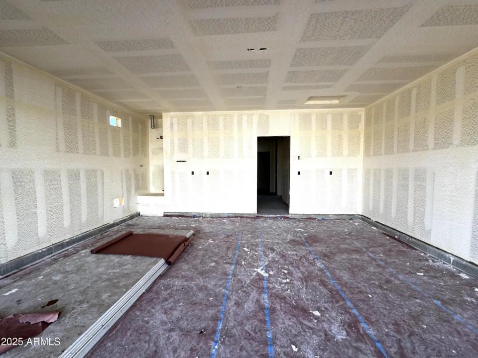 Real Estate Picture 19