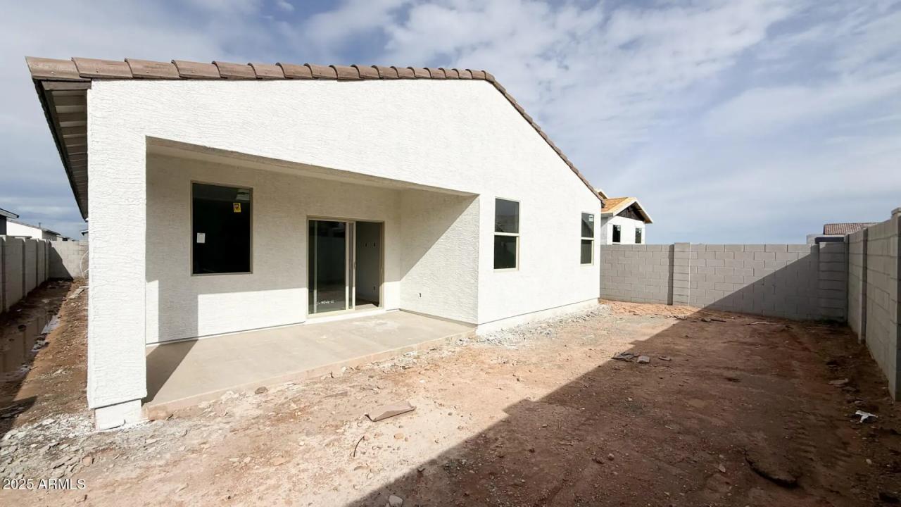 Real Estate Picture 20