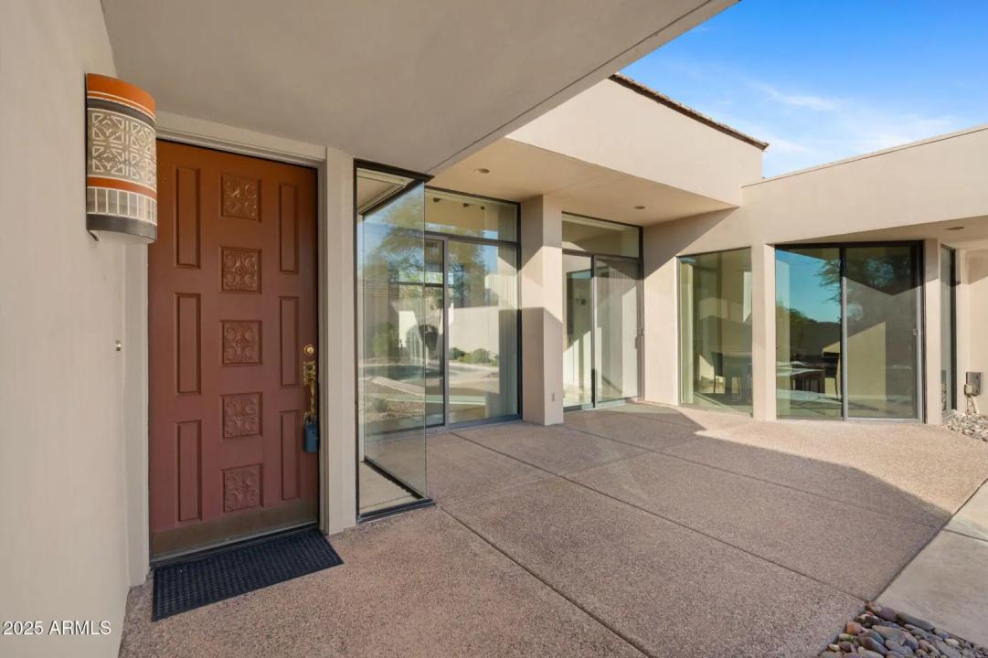 Real Estate Picture 2