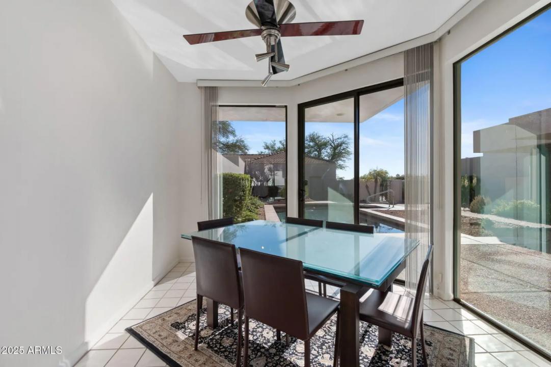 Real Estate Picture 11