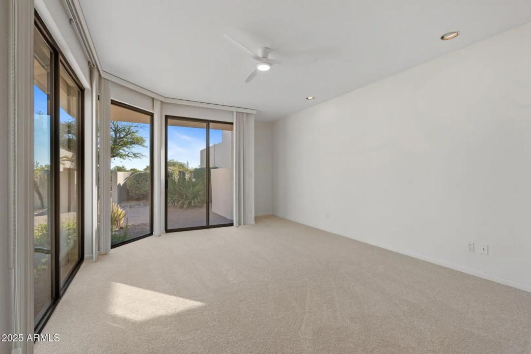 Real Estate Picture 13