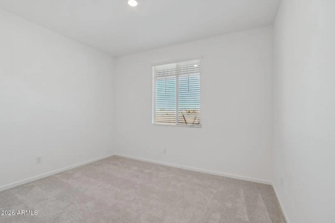 Real Estate Picture 13