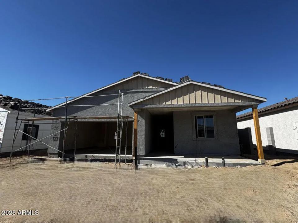 Real Estate Picture 2