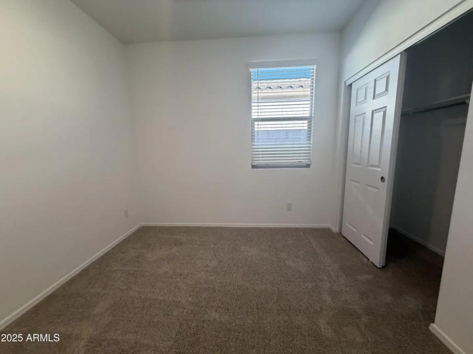 Real Estate Picture 8