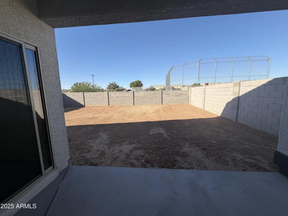 Real Estate Picture 25