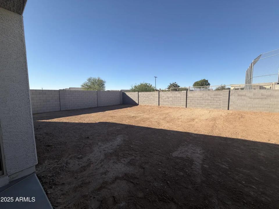 Real Estate Picture 26