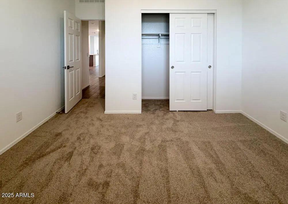 Real Estate Picture 4