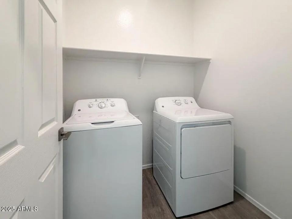 Real Estate Picture 8