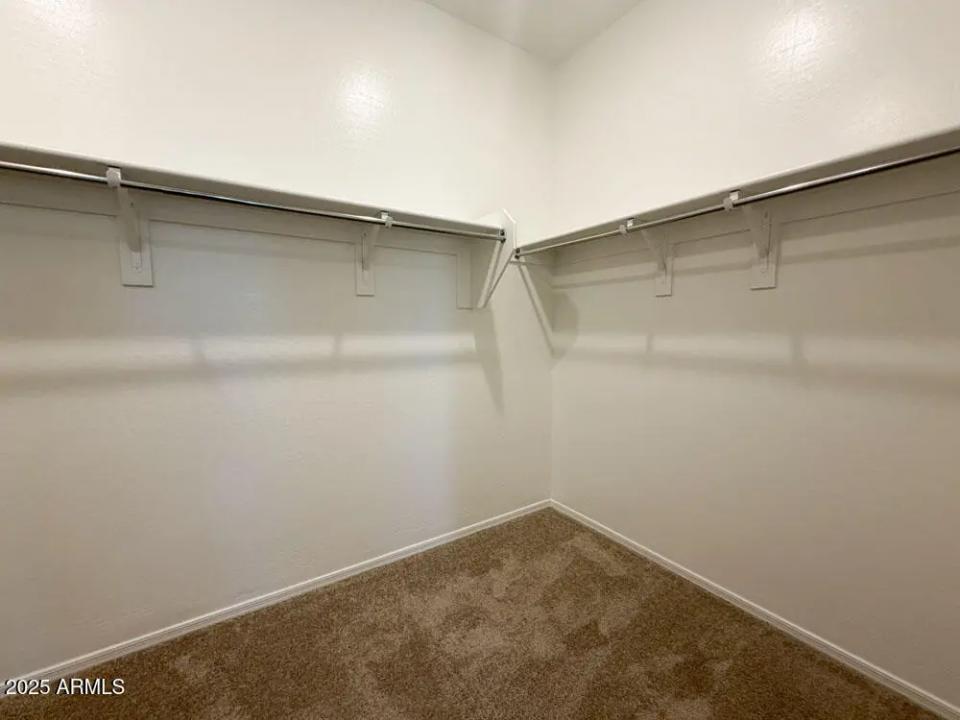 Real Estate Picture 21