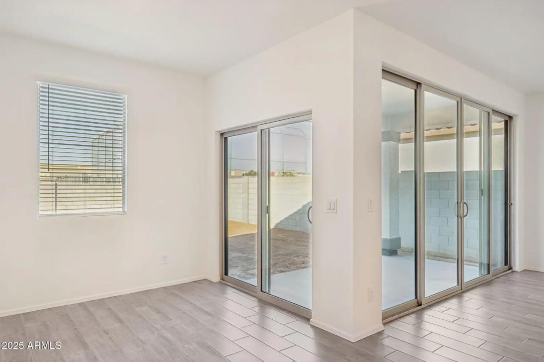 Real Estate Picture 9