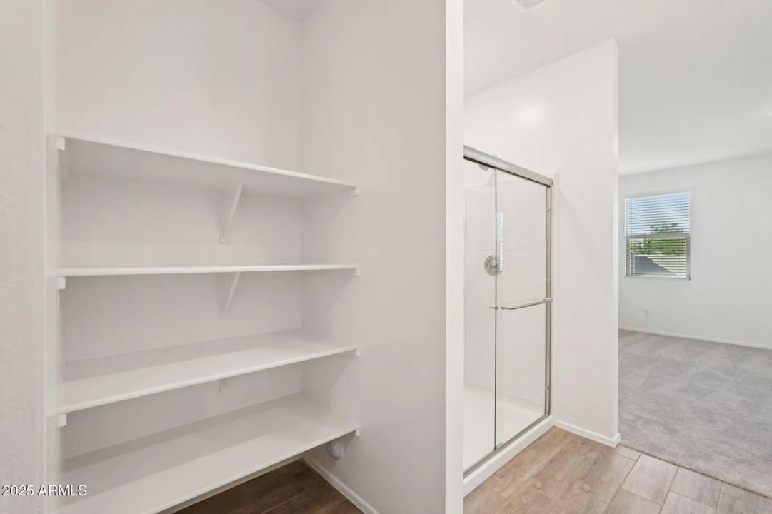 Real Estate Picture 29