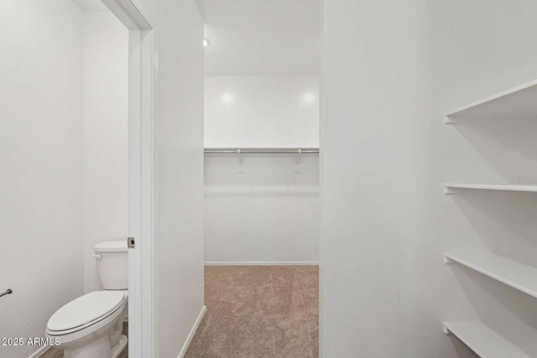 Real Estate Picture 30