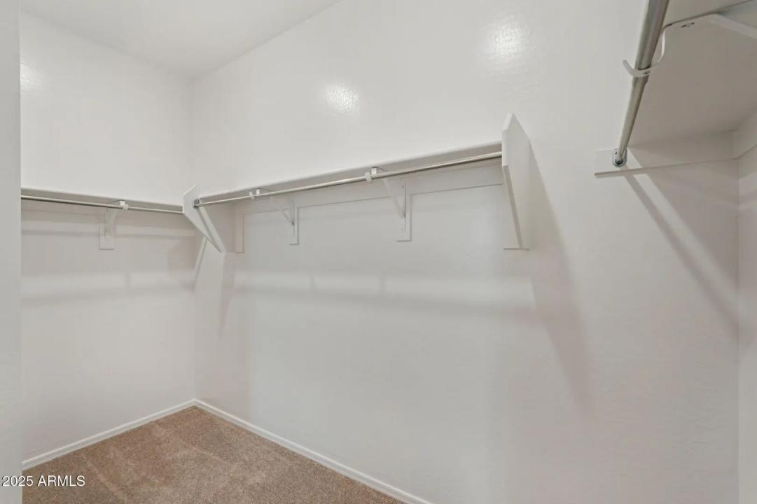 Real Estate Picture 33