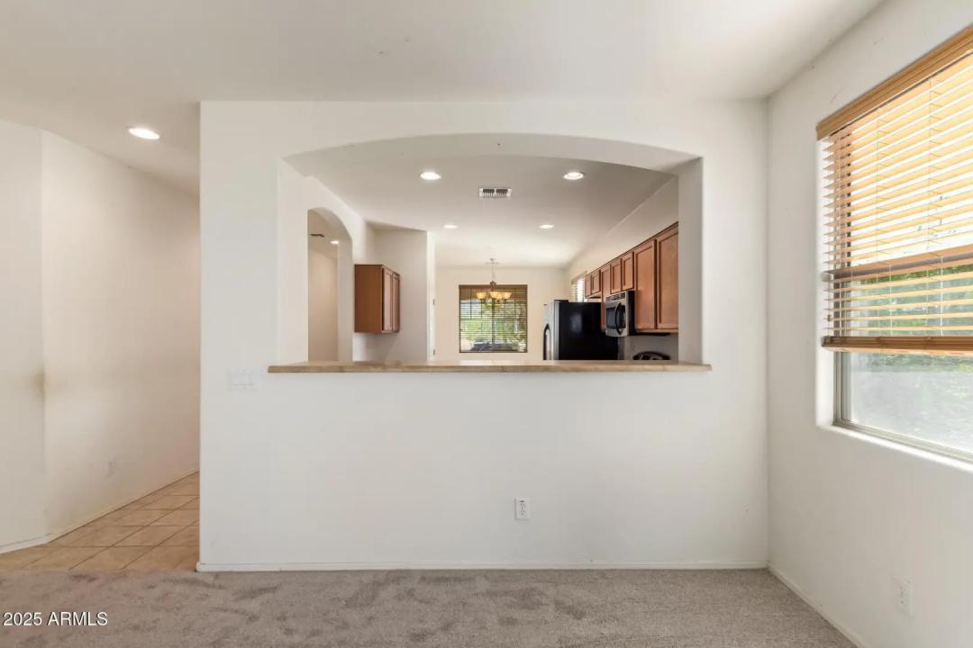 Real Estate Picture 8