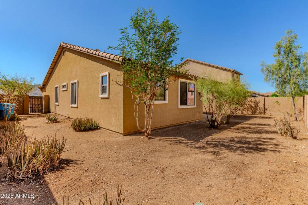 Real Estate Picture 26