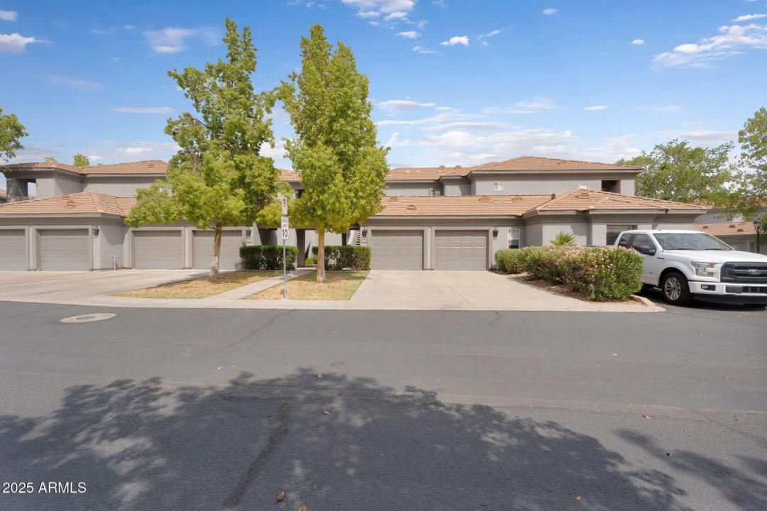 Real Estate Picture 2