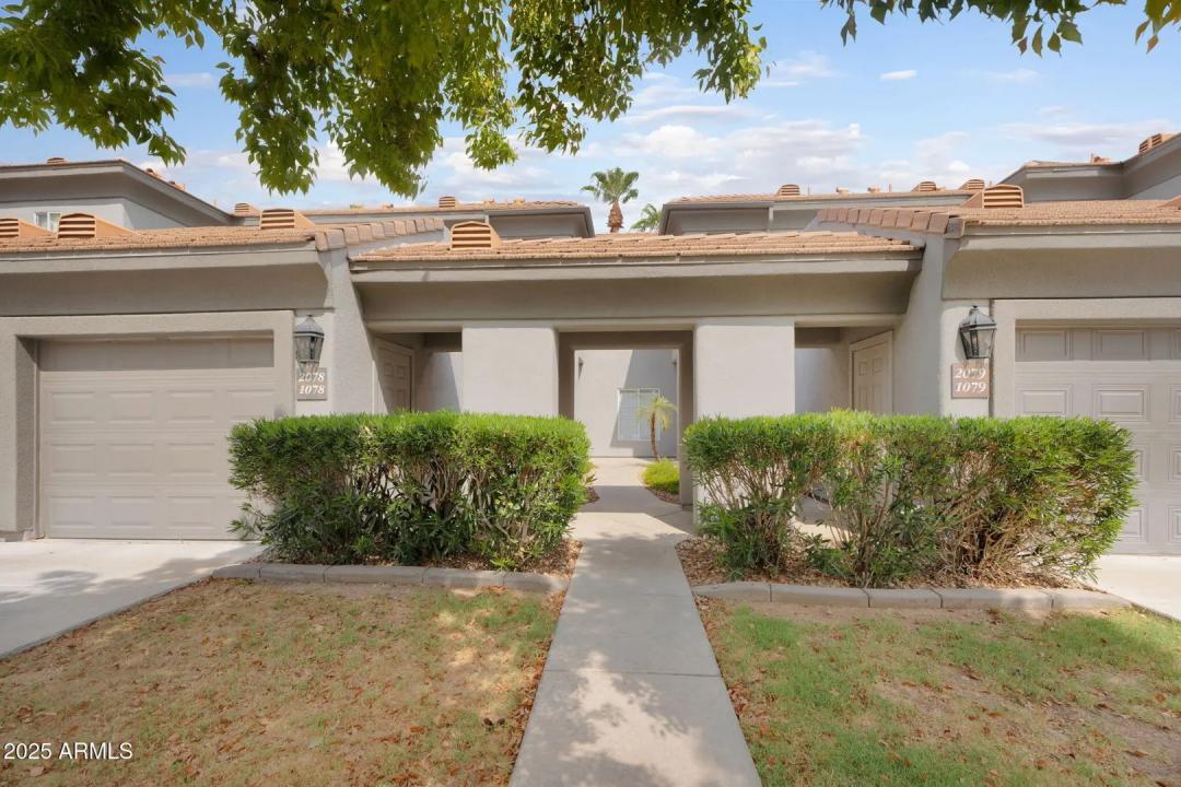 Real Estate Picture 3