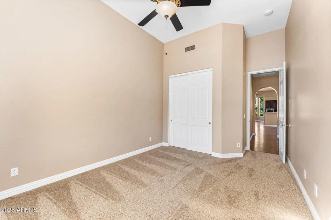 Real Estate Picture 35