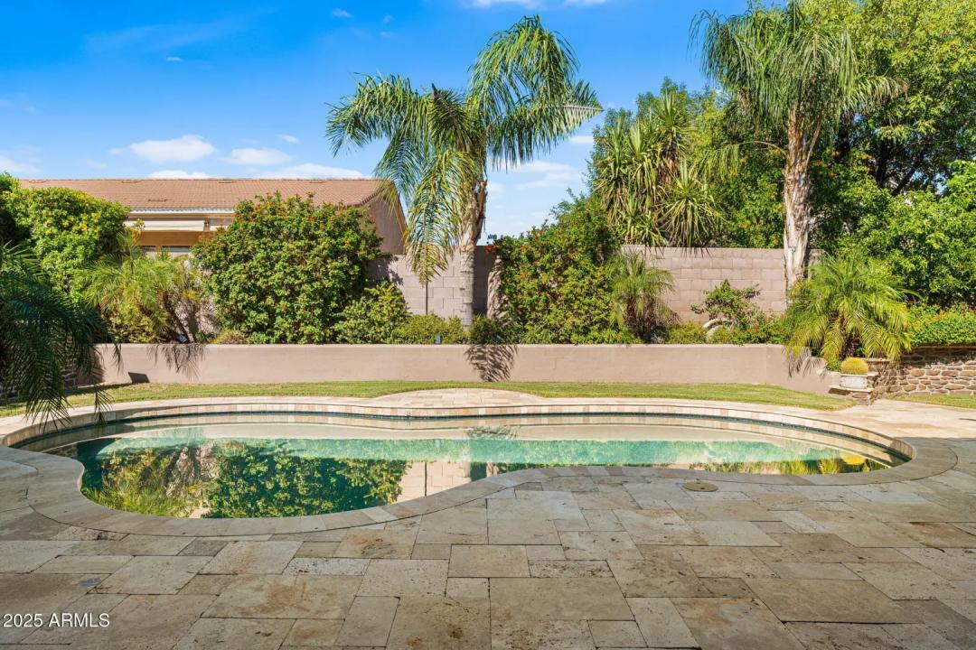 Real Estate Picture 39