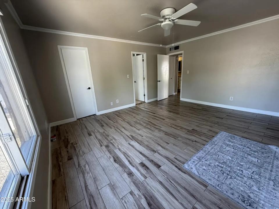 Real Estate Picture 6