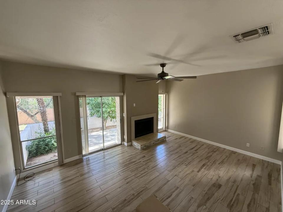 Real Estate Picture 3