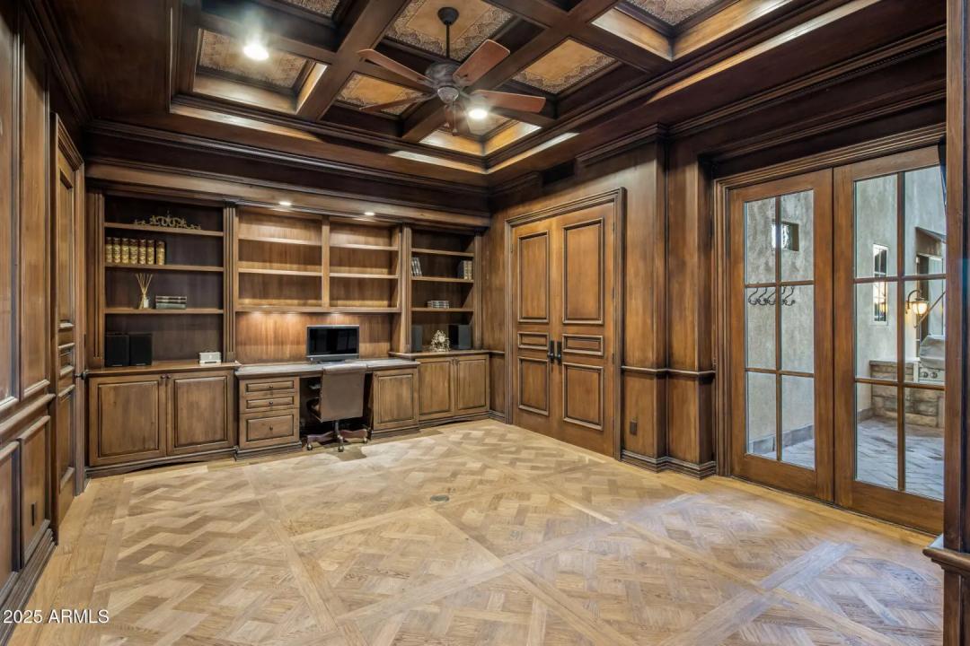 Real Estate Picture 22
