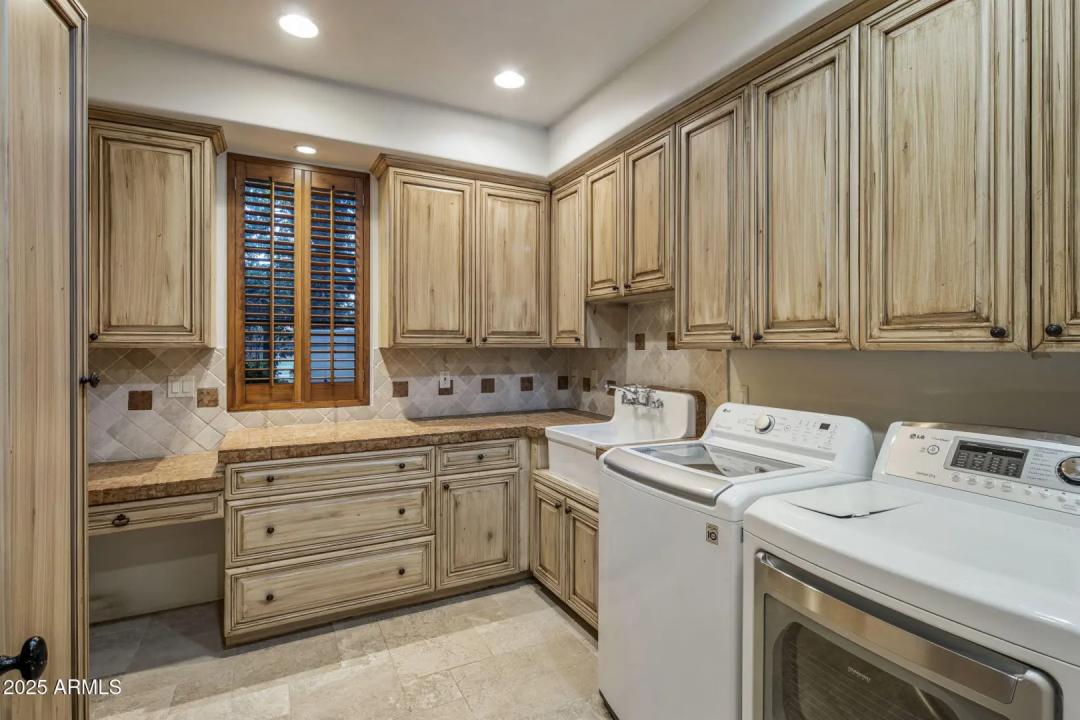 Real Estate Picture 31