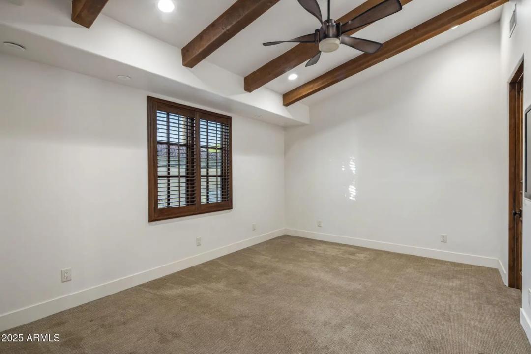 Real Estate Picture 54