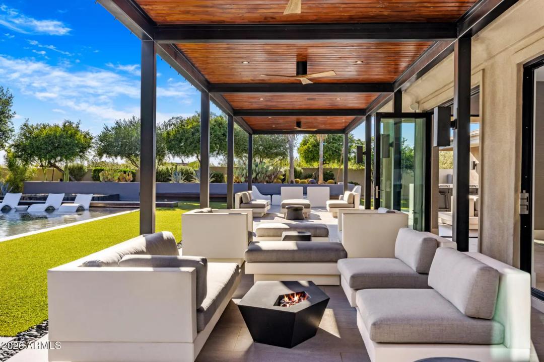 Real Estate Picture 35