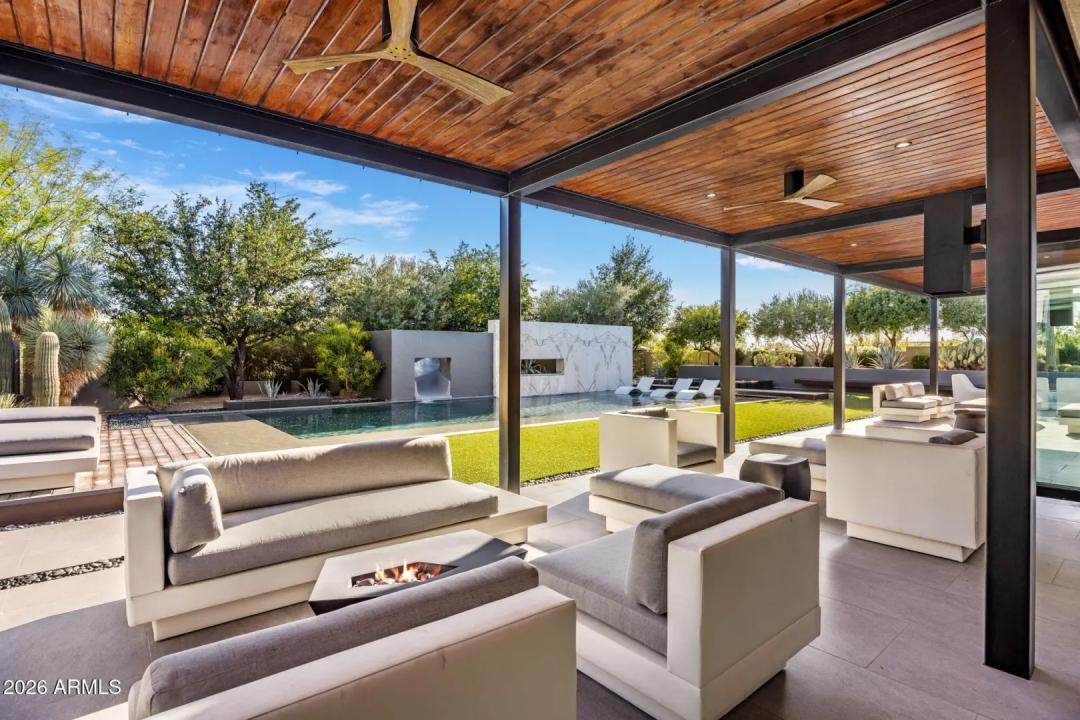 Real Estate Picture 36