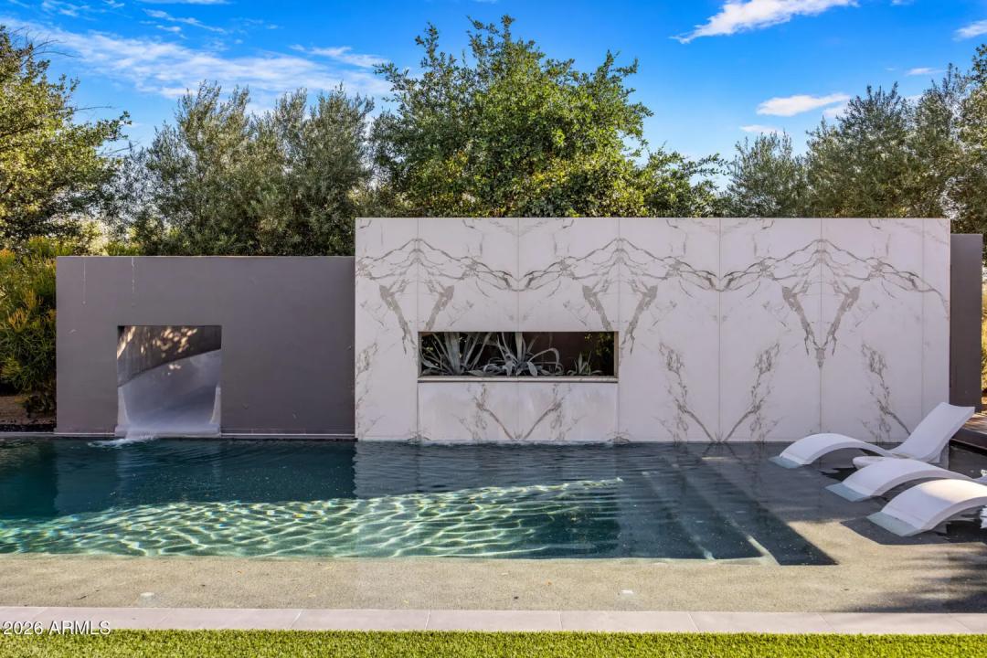 Real Estate Picture 39