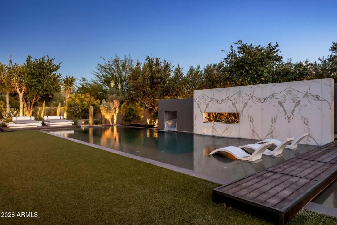 Real Estate Picture 48