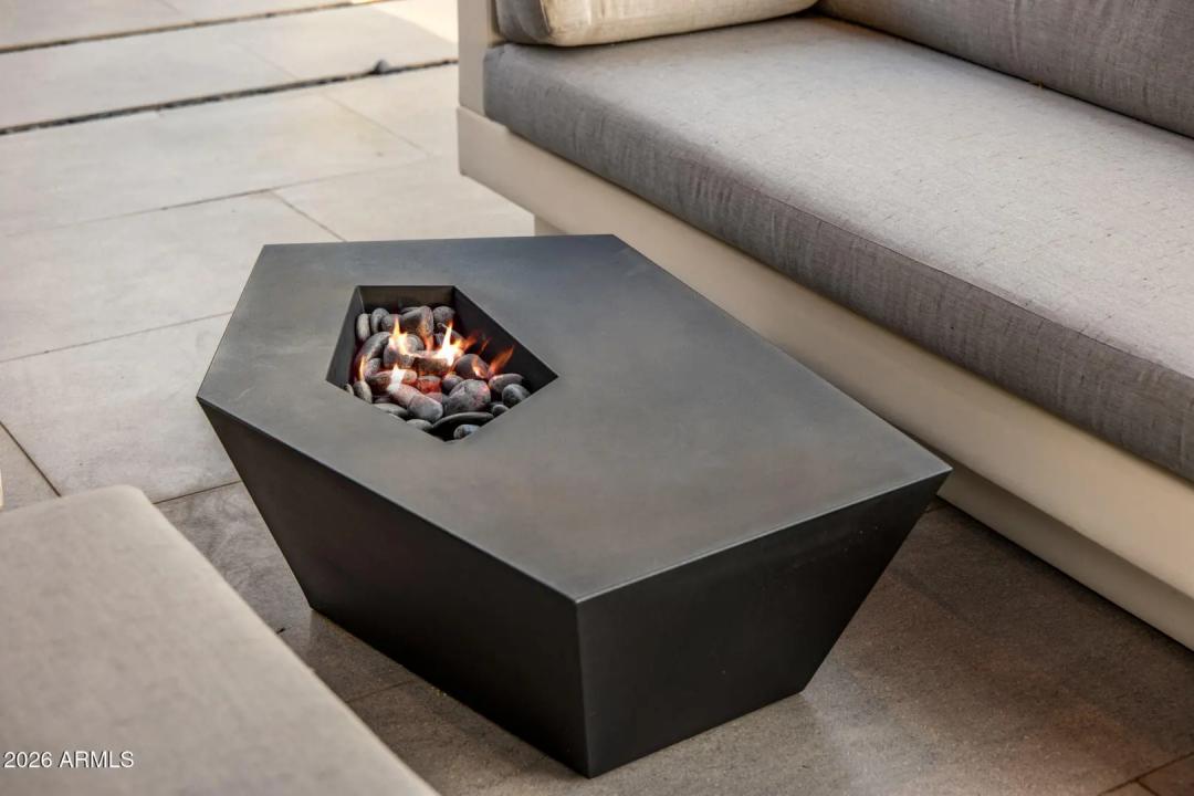 Real Estate Picture 37